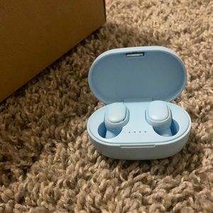 Innovative and cheap headphones